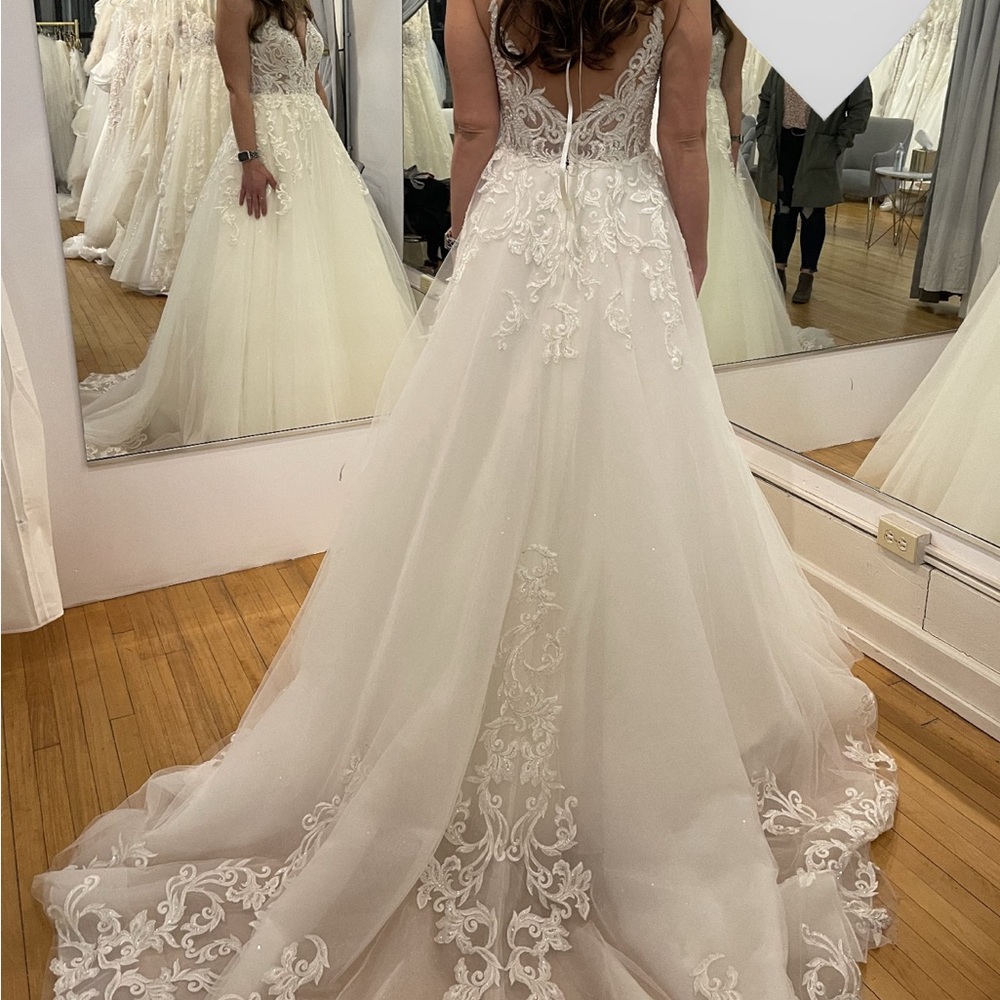 Martina Liana wedding dress